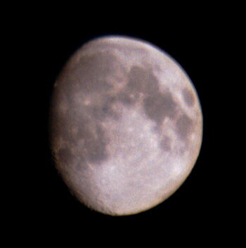 Mond durch Fernglas - Bild P012